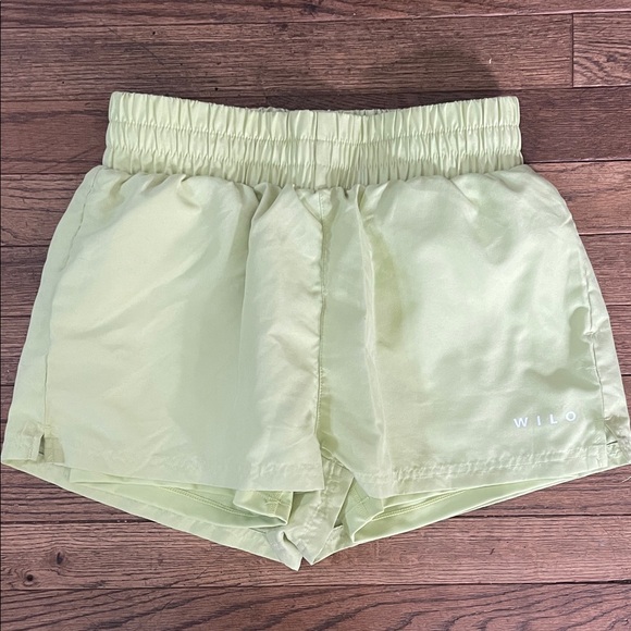 Wilo The Label Pants - Wilo Women's Athletic Neon Green Shorts